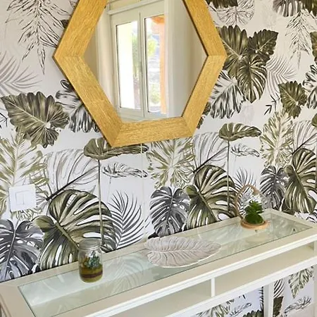 Casa Palmita En Violante Tesejerague